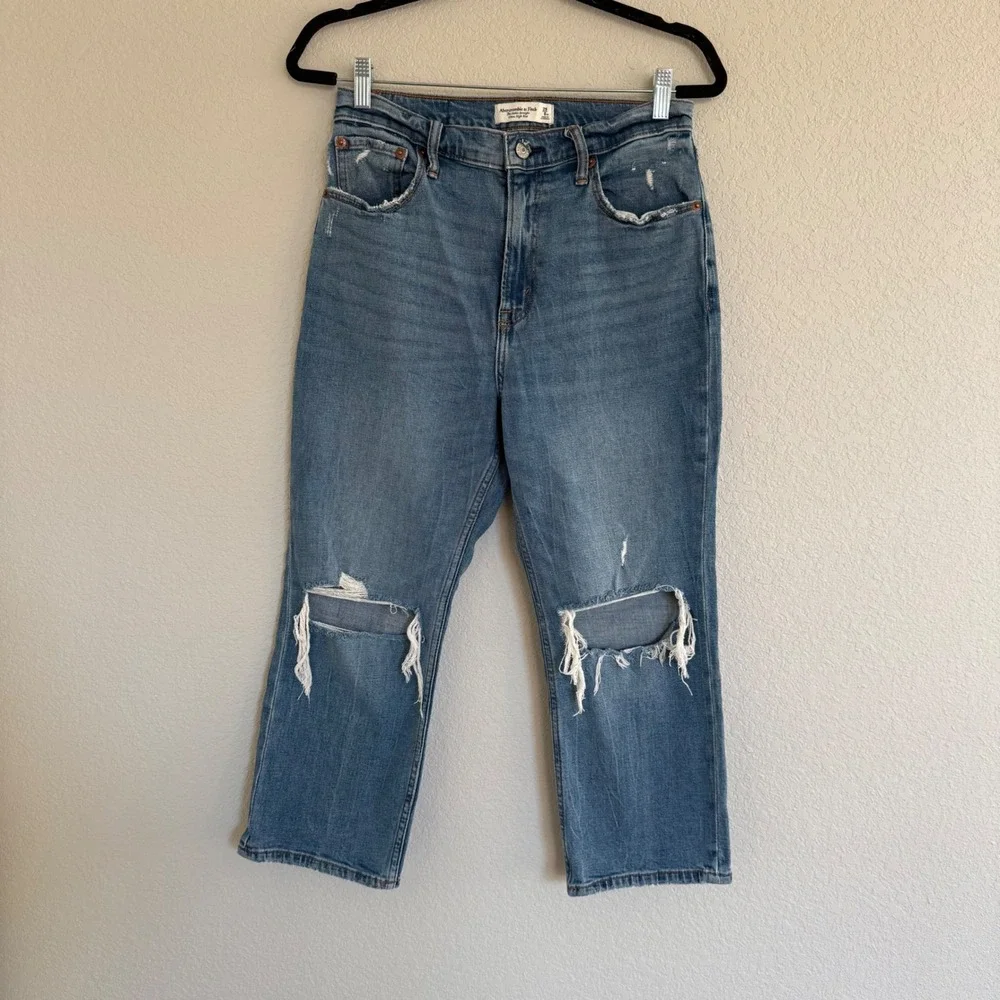 Abercrombie & Fitch Ankle Straight Ultra High Rise Distressed Jeans 29 8 Denim